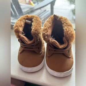 Newborn soft boots